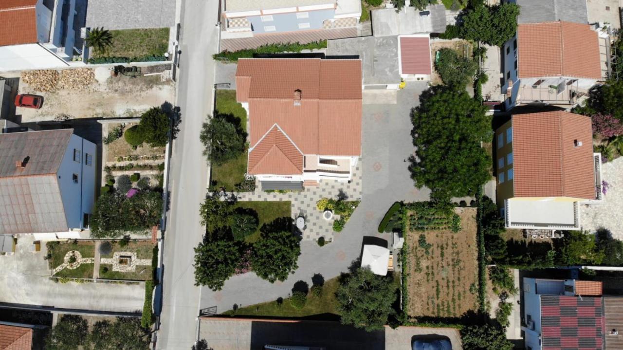 Apartmani Sanja ヴーシ エクステリア 写真