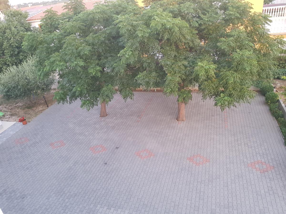 Apartmani Sanja ヴーシ エクステリア 写真